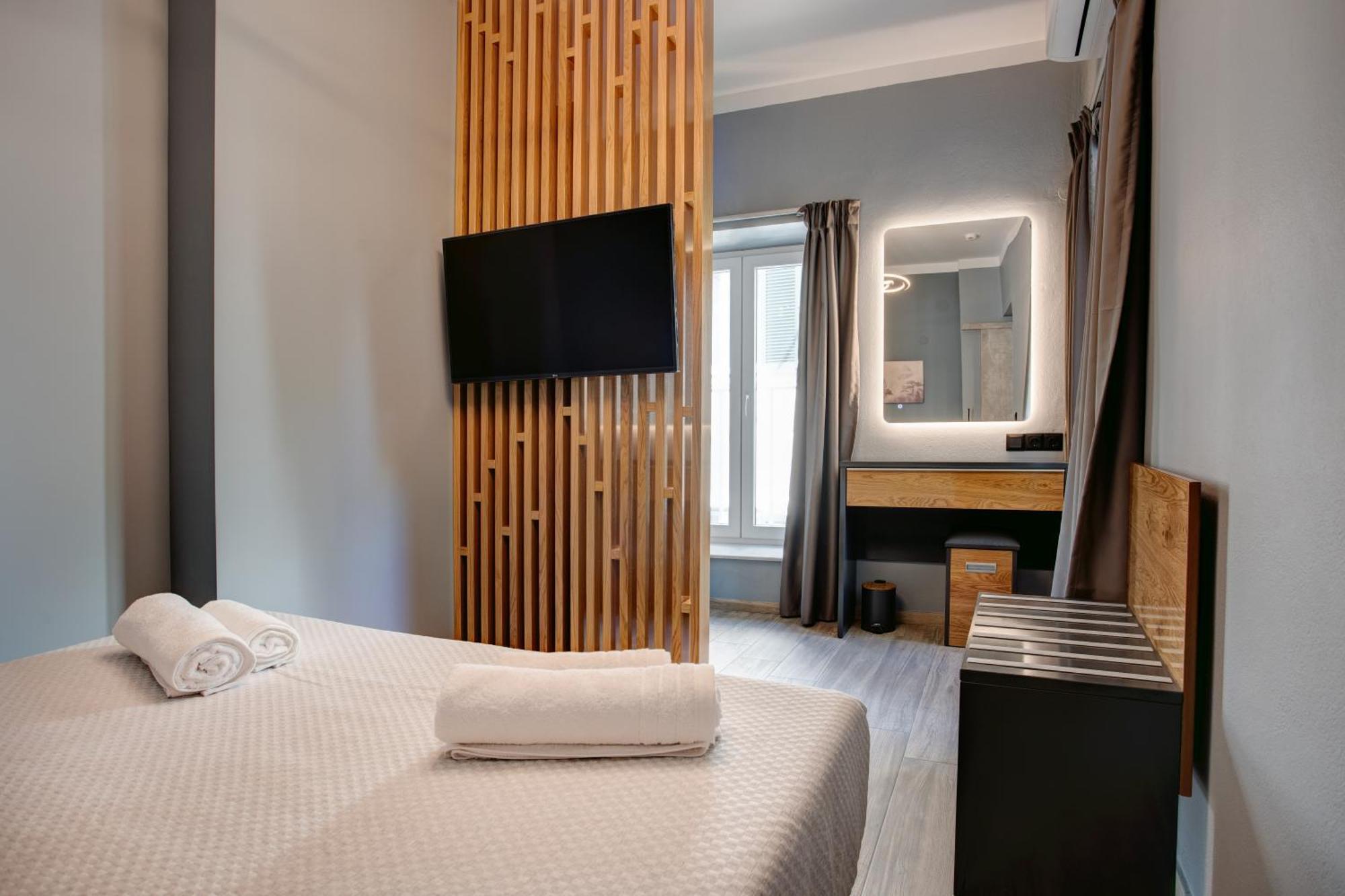 Agora Apartments Mytilene Exterior photo